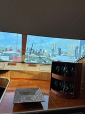 CLASSIFIED 1 CLASSIFIED 2000 HORIZON Flybridge Motor Yacht Motor Yacht Yacht MLS #406873 1